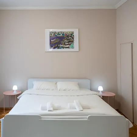 Beautiful Two-bedroom In City Center * Sofia